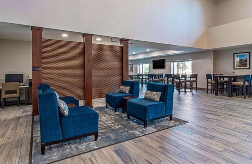 Grove City Hotel | Comfort Suites Grove City - Columbus South