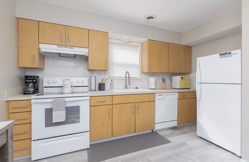Brookline Station Apartment | Comfortable and Cozy 2 BR 2 BA Clean and Close to Everything