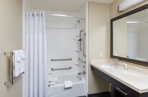 Canton Condo | Condo ∙ 1 bedroom ∙ 3 guests