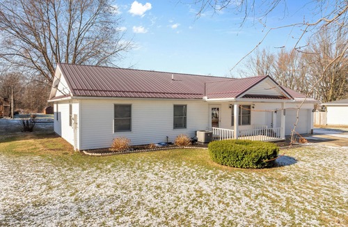 Orrville Cottage | Cottage in Amish Country
