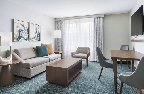 Central Business District Hotel | Courtyard by Marriott Orlando Downtown