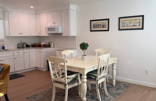 Harbor House | Cozy 2-bedroom house in perfect Carson with cool AC
