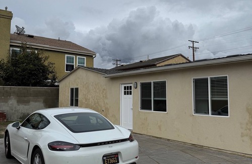Harbor House | Cozy 2-bedroom house in perfect Carson with cool AC