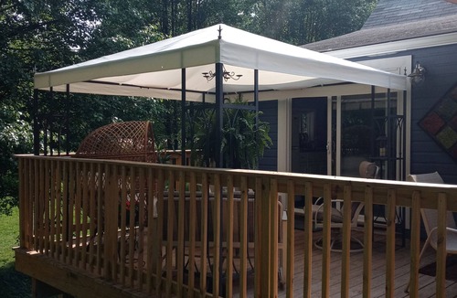 Navarre Cabin | Cozy cabin in charming Navarre. Close to trails. Hall of fame. Amish country
