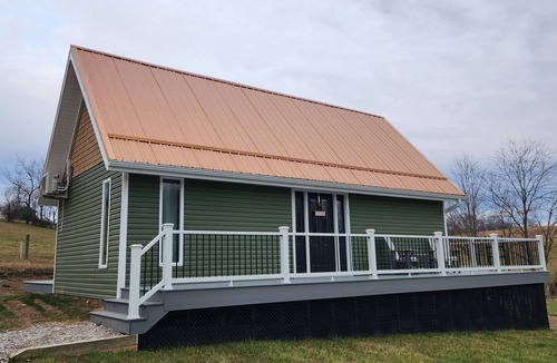 Bladensburg Cottage | Cozy cottage located in rural Central Ohio.