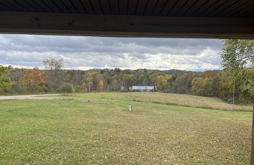 Sharpsburg House | Cozy hunting home located near acres of public hunting land.