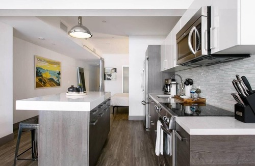 Historic Core Apartment | Distinguished Loft-Style Home w/Modern Kitchen