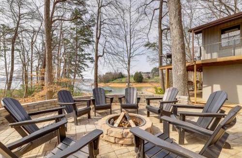 Bean Station House | Dock, Deck + Views: Cherokee Lake Retreat!