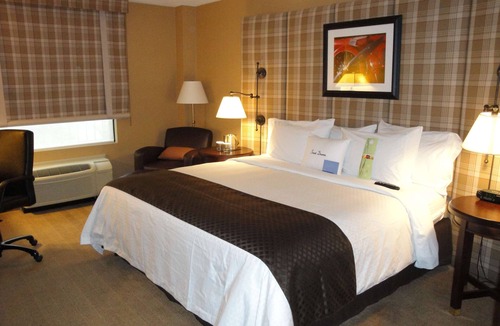 Mount Saint Joseph Hotel | DoubleTree by Hilton Cincinnati Airport