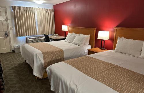 Edmonds Cabin | Econo Lodge Edmonds North Seattle