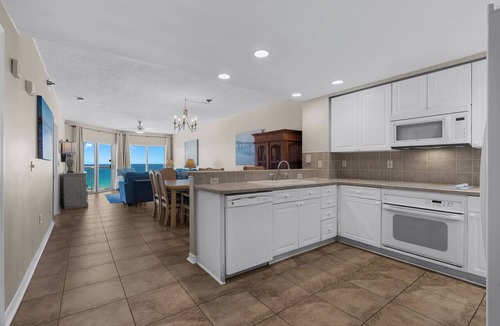Villa Primera Condo | Emerald Isle 704 | Beachfront | Pool, Gym | Blue Angel Views | My Beach Getaways