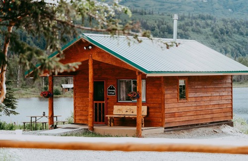 Chase Cabin | Entire Property Historic Chulitna River Lodge