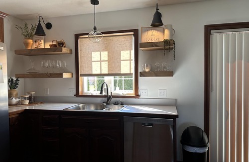 Berlin House | Estate on Market Sleeps up to 10