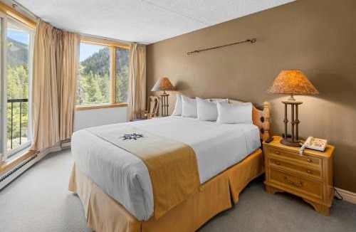 Keystone Cabin | Evergreen Condominiums by Vail Resorts