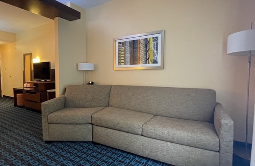 Athens Hotel | Fairfield Inn & Suites Athens