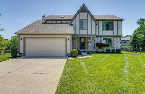 Gahanna House | Families Welcome: Lake-View Home, 2 Mi to Gahanna!