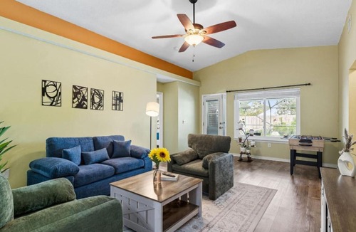 Milton House | Family Milton Home with Private Pool