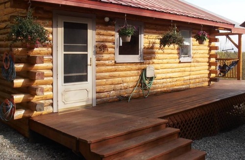 Buffalo Soapstone Cabin | Fantastic views of snow covered mountains