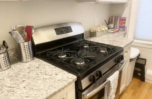 Hoboken Condo | Fast Path or Ferry Ride to NYC & World Cup High End Furniture & Bedding Hoboken