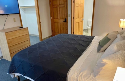 Cecil House | Foothills Lodge at Lost Trails