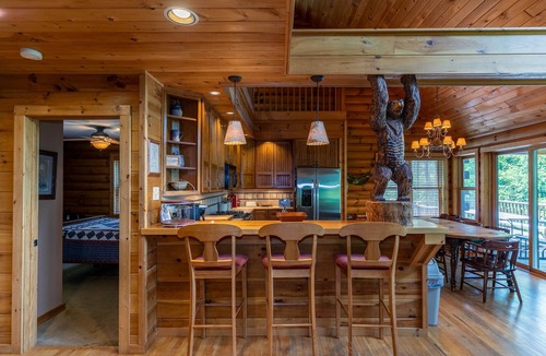 Boone Cabin | Four points, mountain views, king with fireplace on main, hot tub, pet friendly