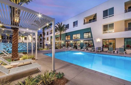 Midway District Apartment | Fully Furnished 1BR Point Loma w/Wi-Fi Parking