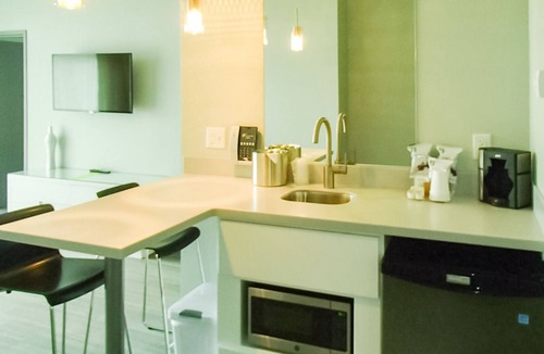 New Concord Hotel | Garland Hotel