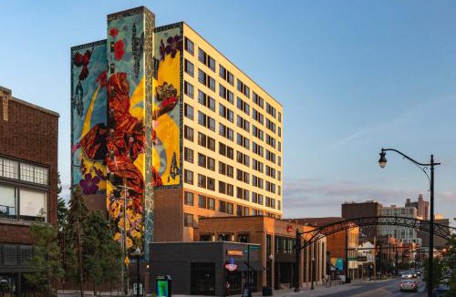 Short North Hotel | Graduate by Hilton Columbus
