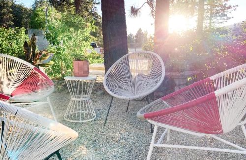 Wrightwood Hotel | Grand Pine Cabins