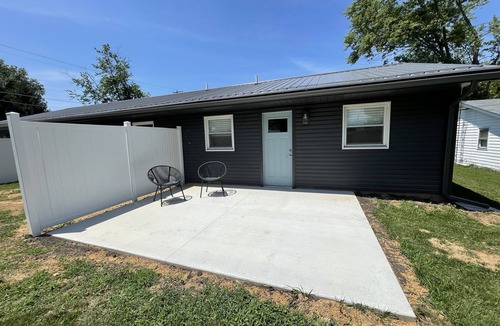 Zanesville Apartment | Great 2-Bedroom with Access to Many Hospitals