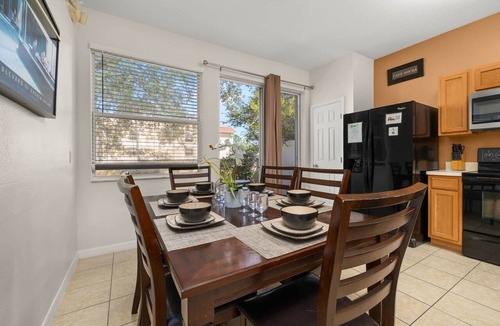 Crestwynd Bay Condo | GREAT LOCATION in My Home Away - 3 bed resort townhouse just 1.5 miles from WDW!