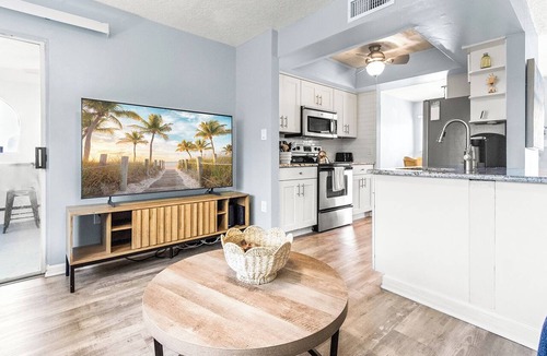 Villages of Seaport Condo | Ground-floor condo: monthly stays, heated pool, tennis, pickleball, 2 minutes to beach 🌴🌊