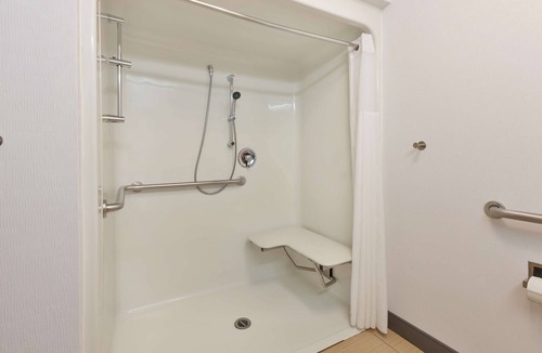 Mount Saint Joseph Hotel | Hampton Inn Cincinnati Airport - North