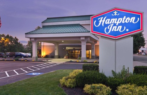 New Philadelphia Hotel | Hampton Inn New Philadelphia
