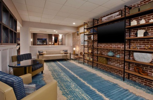 Arcadia Hotel | Hampton Inn & Suites Spartanburg-I-26-Westgate Mall