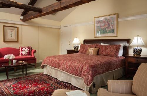 Marblehead Hotel | Harbor Light Inn