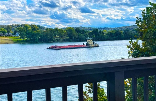 Marietta Condo | Harbor Master | 2 Bed Condo Waterfront on Ohio River