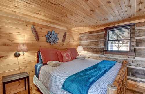 Rockbridge Cabin | High Point Lodge With Indoor Saltwater Pool