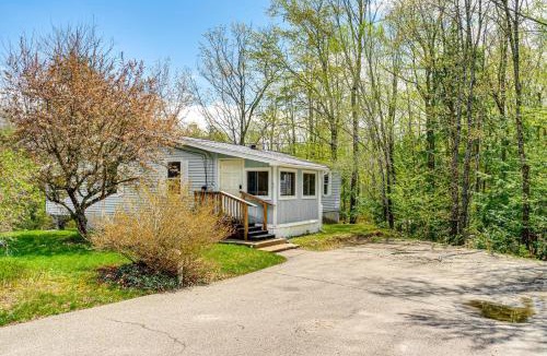 Albany House | Hike, Fish & Ski: ‘Black Bear Cabin’ in Albany