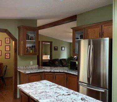 Rockbridge House | Hocking Hills Cabin-Private Hot Tub, Hiking, Caves
