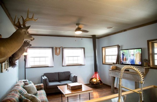 McConnelsville House | House ∙ 2 bedrooms ∙ 7 guests