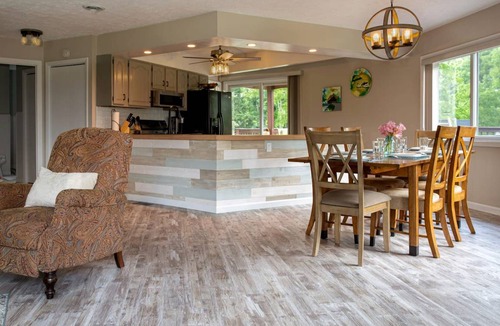 Perrysville House | House ∙ 2 bedrooms ∙ 6 guests