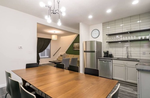 West Columbus House | Housepitality - The Mint Julep House