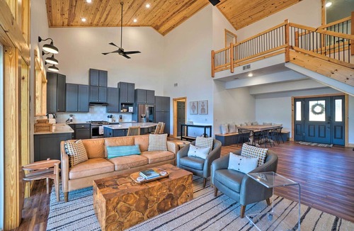 Cotter Cottage | Idyllic Cotter Escape: Steps to White River!