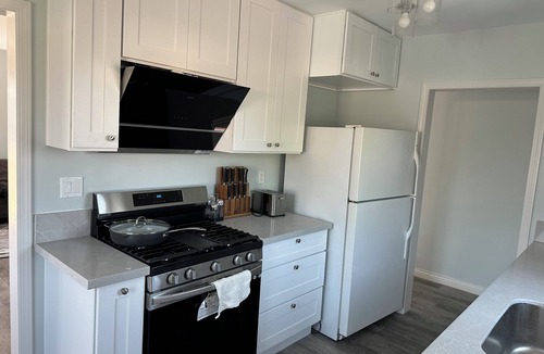 East San Gabriel Apartment | LA Cozy Spacious 2BR on 1st Floor Private Entrance Ideal for Extended Stays