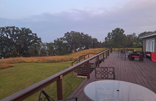 Moriah Center House | Lake Champlain Estate. 25 Acres, 1500 Feet Lakefront, Beautiful View.