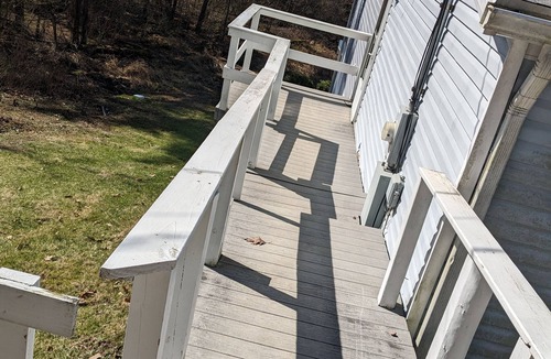 Senecaville House | Lake Nook;Guesthouse -Seneca Lake; Great for boating, fishing, hunting, relaxing