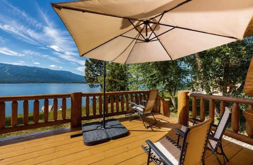 Tamarack Resort House | Lakefront Cascade Cabin Private Dock & Games
