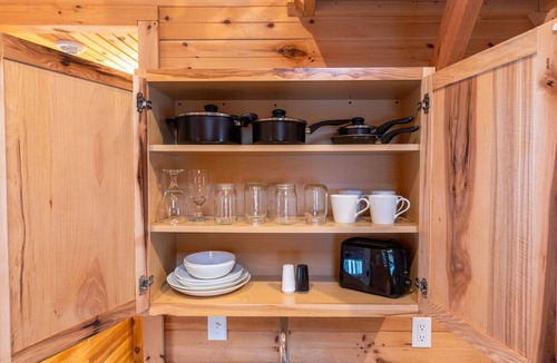 Bethlehem Cabin | Lakefront Pine Cabin White Mountains Retreat