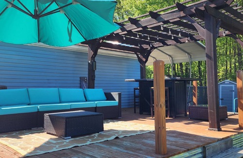 Craig Beach House | Lakehouse 1 hour from Cleveland is Craig Beach/Lake Milton